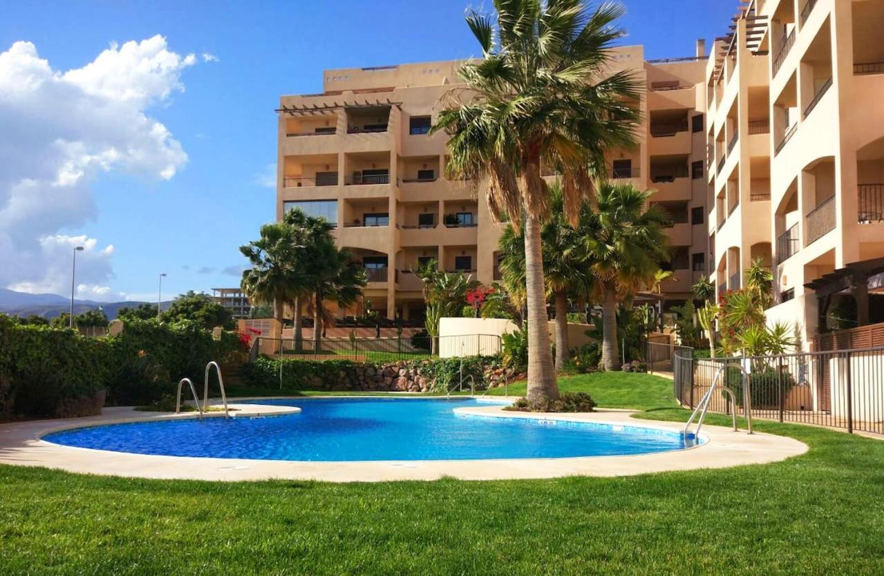 אגוואדולסה Expoholidays - Apartamentos Albardi מראה חיצוני תמונה